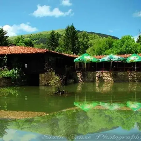мотел-механа старата воденица 2* Kotel
